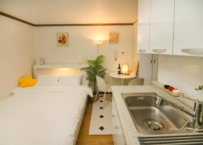 Apartment K-culture Hub Modern Near Konkuk Stn Seoul